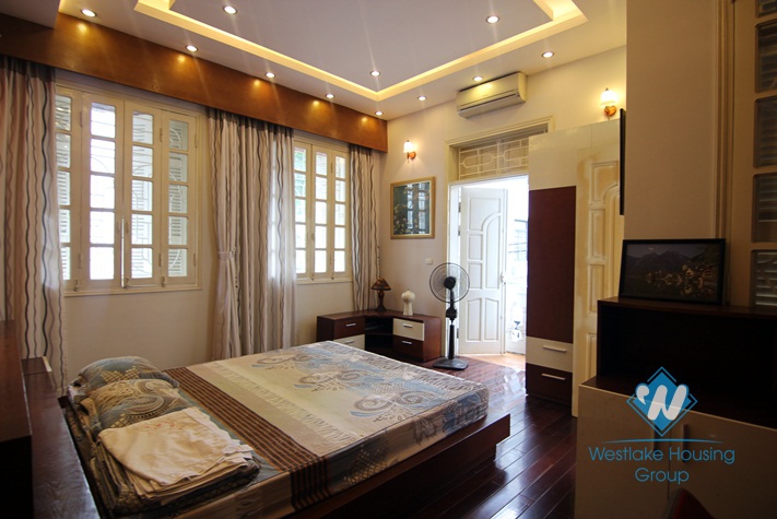 Cozy and quality 04 bedrooms house for rent in Ba Dinh district 